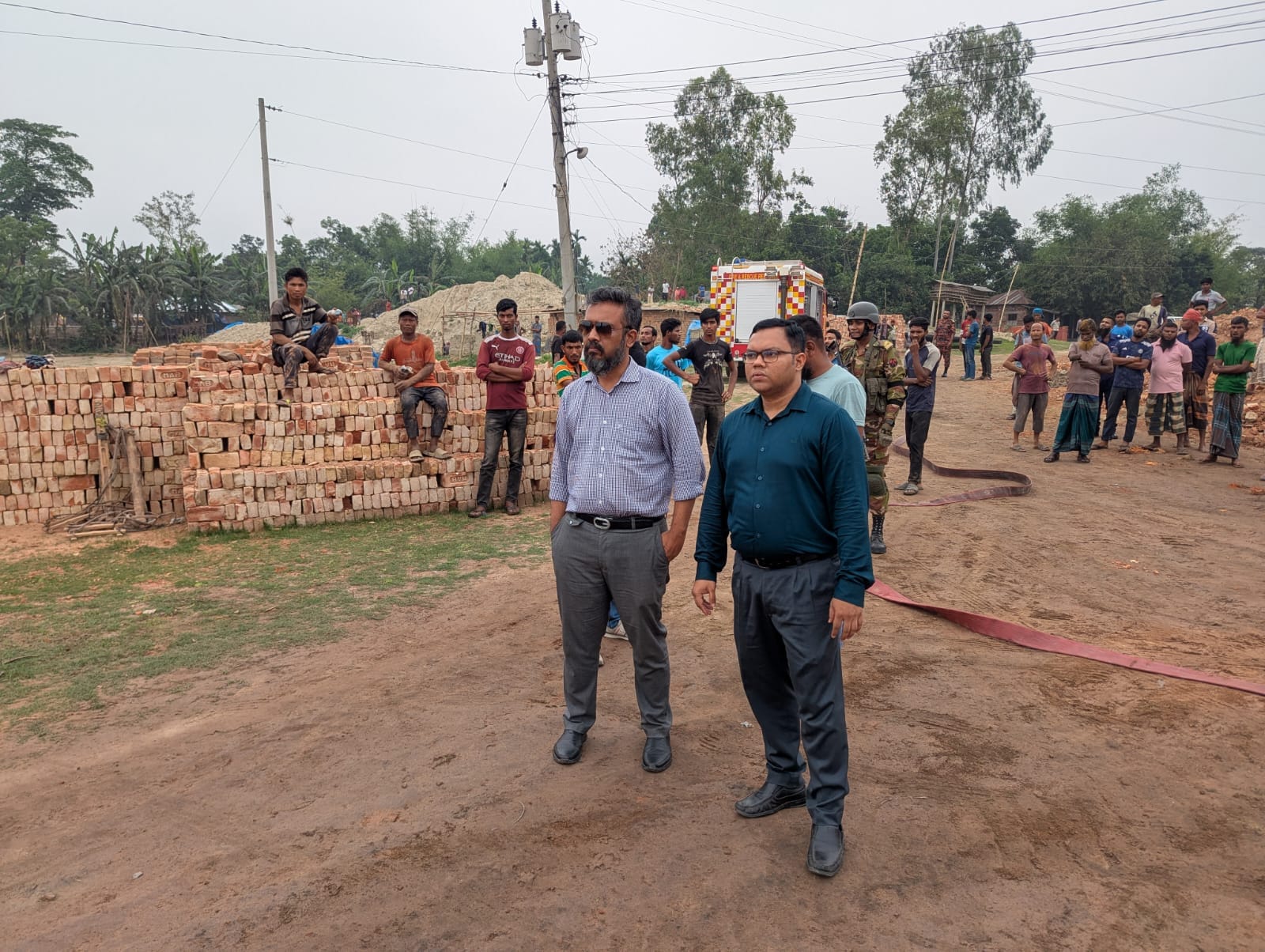 ঠাকুরগাঁওয়ে ইটভাটায় ভ্রাম্যমাণ অভিযানে ২৪ লক্ষ টাকা জরিমানা
