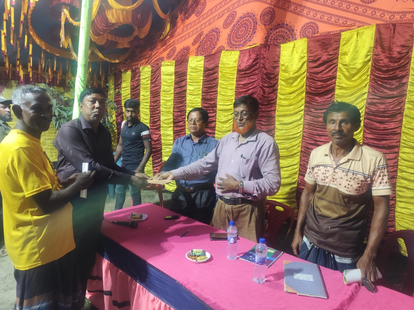 কেশবপুরে দুর্গাপূজা মণ্ডপ পরিদর্শনে এবি পার্টি নেতৃবৃন্দ