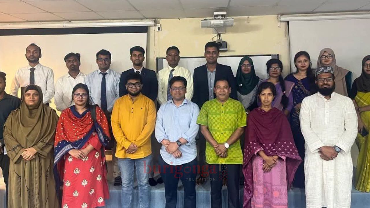 গোবিপ্রবির সমাজবিজ্ঞান বিভাগের থিসিস ডিফেন্সে সমসাময়িক সামাজিক বাস্তবতার বহুমাত্রিক চিত্র