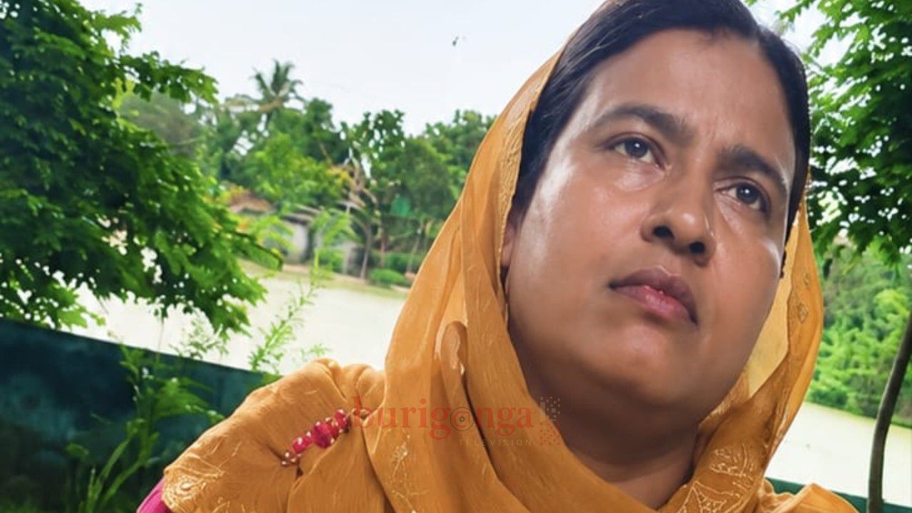 পবায় ​ভাতার কার্ডের নামে অর্থ হাতিয়ে নেওয়ার অভিযোগ মহিলা ইউপি সদস্যের বিরুদ্ধে
