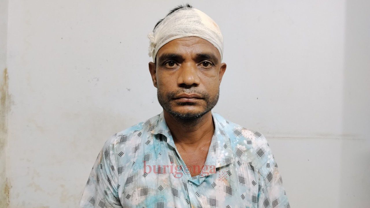 আশুলিয়ায় ব্যবসায়ীর ওপর হামলা চালিয়ে ৩ লাখ টাকা ছিনতাই