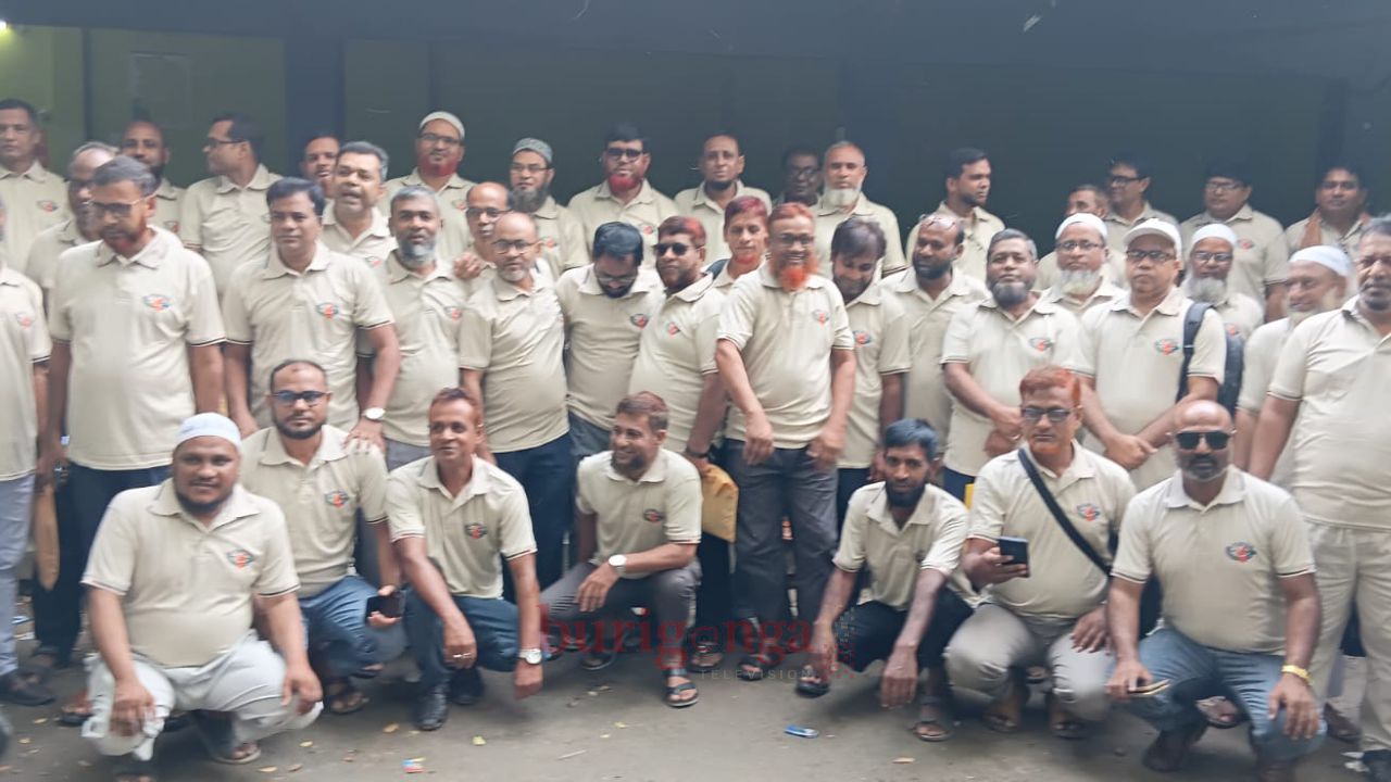 সিংড়ার এসএসসি ৯৩ ব্যাচের চলনবিল নৌকা ভ্রমণ অনুষ্ঠিত 