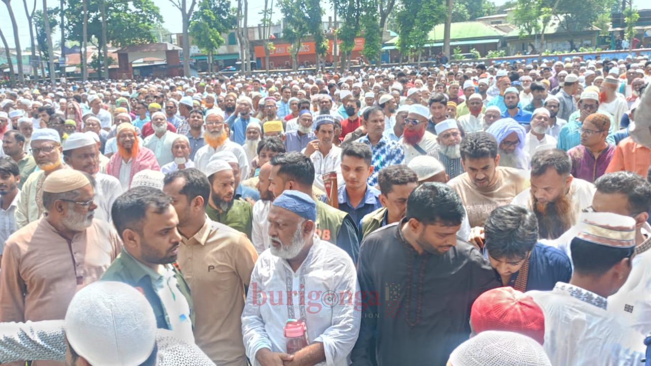 অশ্রুসিক্ত নয়নে মায়ের শেষ বিদায়, জানাজা-দাফন শেষে কারাগারে ফিরলেন সাবেক এমপি পুত্র ও আ.লীগ নেতা রাসেল