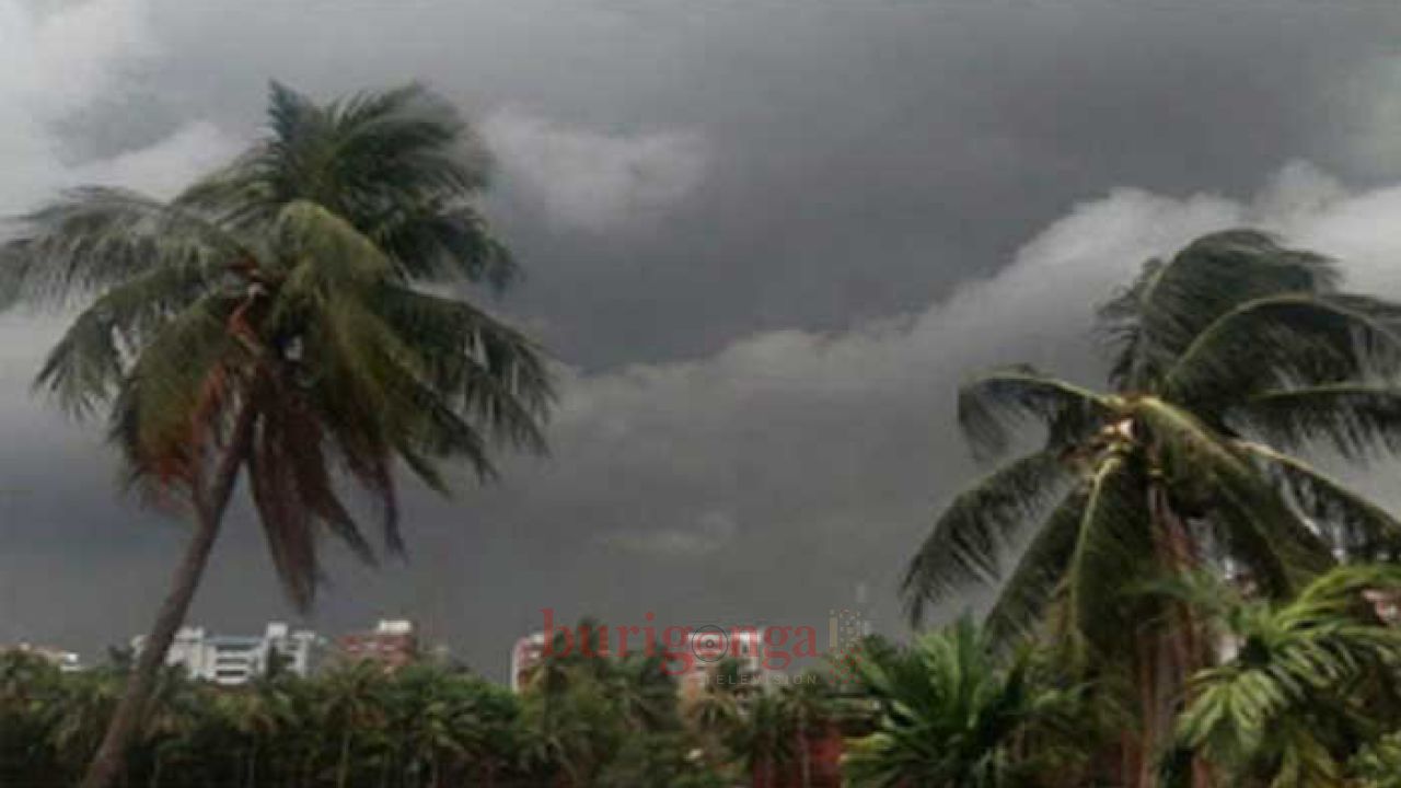 ঢাকার আকাশ মেঘলা, বৃষ্টি হবে কি