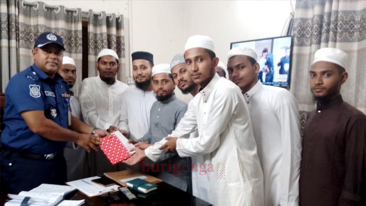 ঈশ্বরগঞ্জে নবাগত ওসিকে ইসলামী ছাত্র আন্দোলনের শুভেচ্ছা