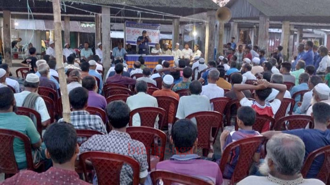 অপরাধ দমনে জনসম্পৃক্ততা বাড়াতে পুলিশের উঠান বৈঠক