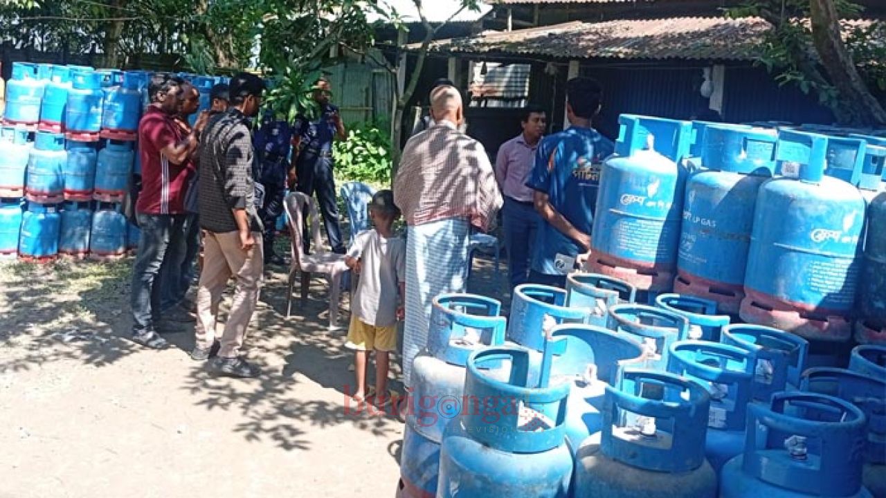 গৌরীপুরে সিলিন্ডার মজুত, যুবককে জরিমানা