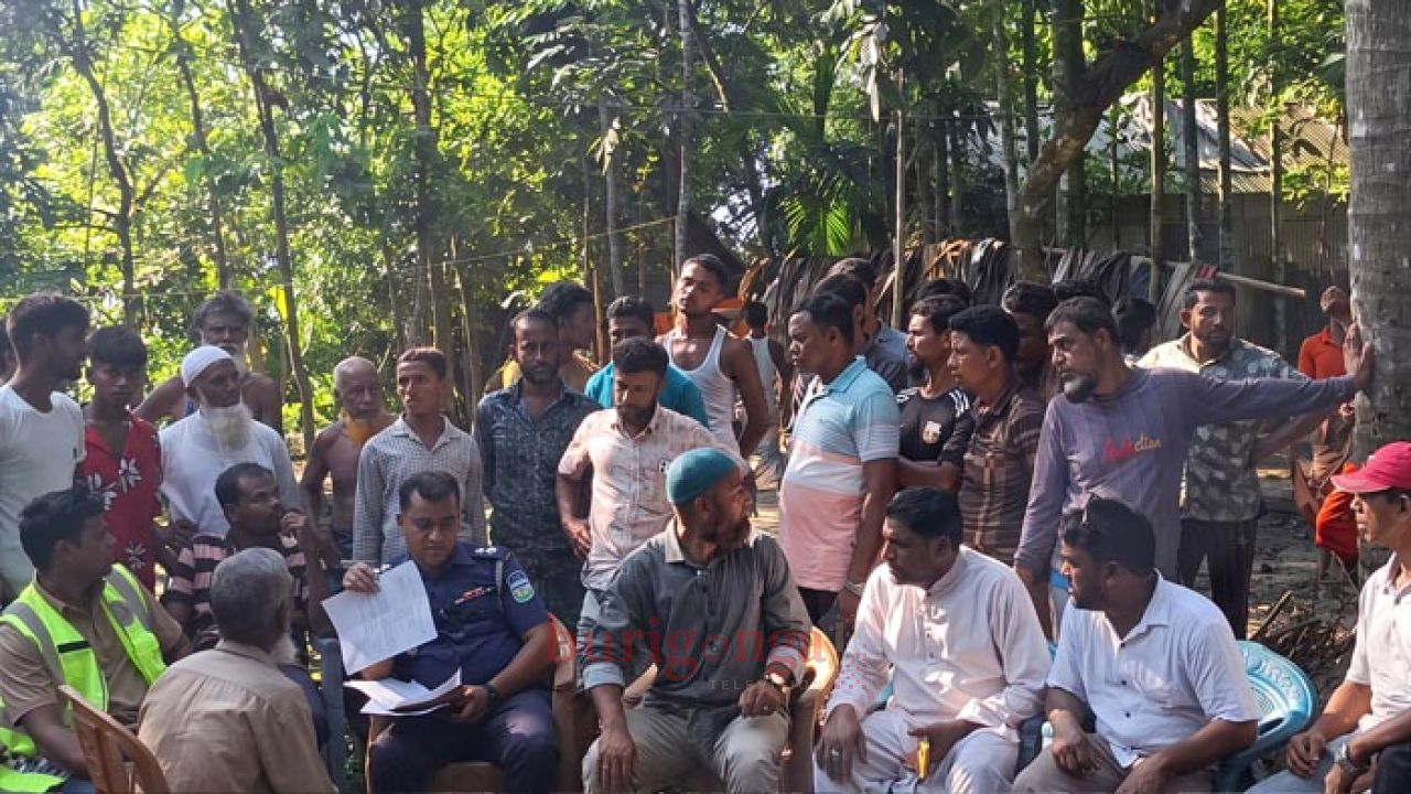 পুলিশের সামনেই আদালতের রায় বাস্তবায়নে বাধা