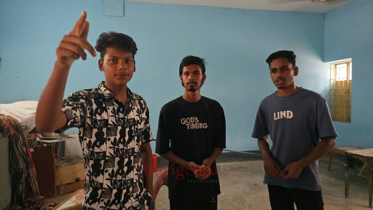 ঠাকুরগাঁও-১ আসনে জাল ভোটের চেষ্টায় আটক ৩